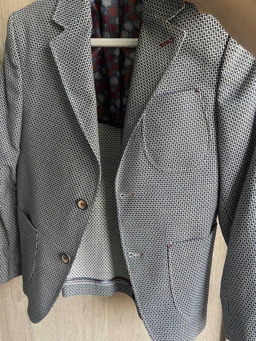 Продаю новые женские вещи из дома.