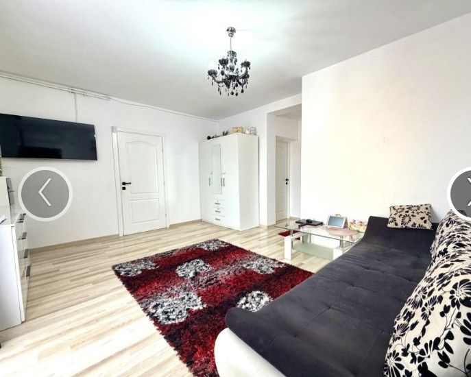 Proprietar vând apartament 2 camere Dumbravita