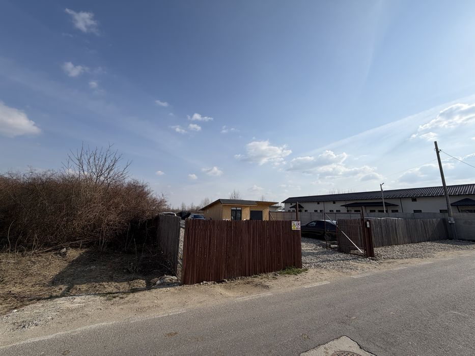 Teren 806 mp + anexa 90 mp Stefanesti Zavoi Fitotron