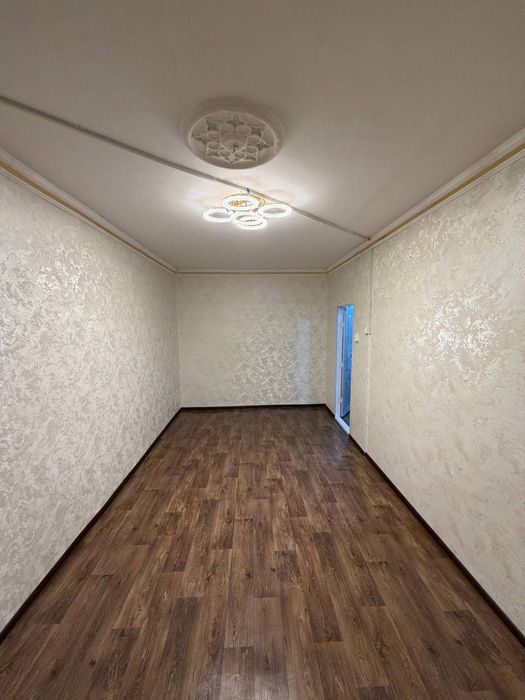 40  mln Narxi tushdi. 4 xonali 80 kv metr. Yevro remont. Uy Sotuvda