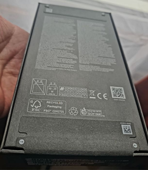 Нов неотворен Samsung S 25 Silver Shadow 256GB от А1 гаранция