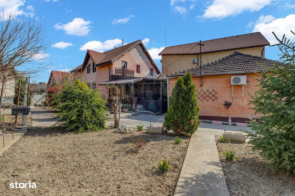 Oportunitate rară în Chișineu-Criș: locuință și spații comerciale