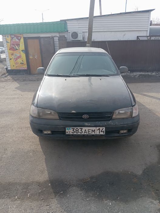 Тойота Карина е 1.6