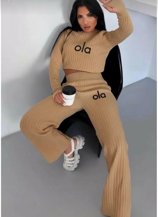 НАМАЛЕНИ Нови комплекти фино плетиво