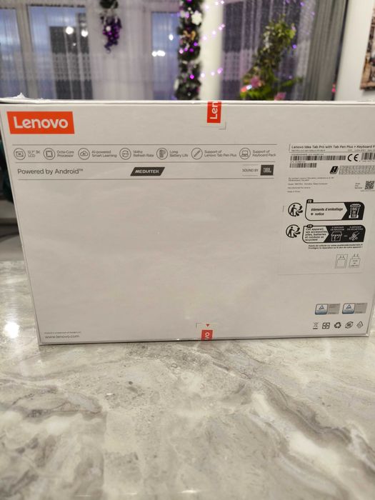 Продавам Lenovo Idea Tab Pro 12.7"