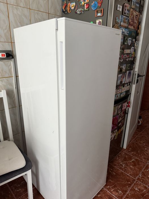 Gongelator Sharp 6 sertare