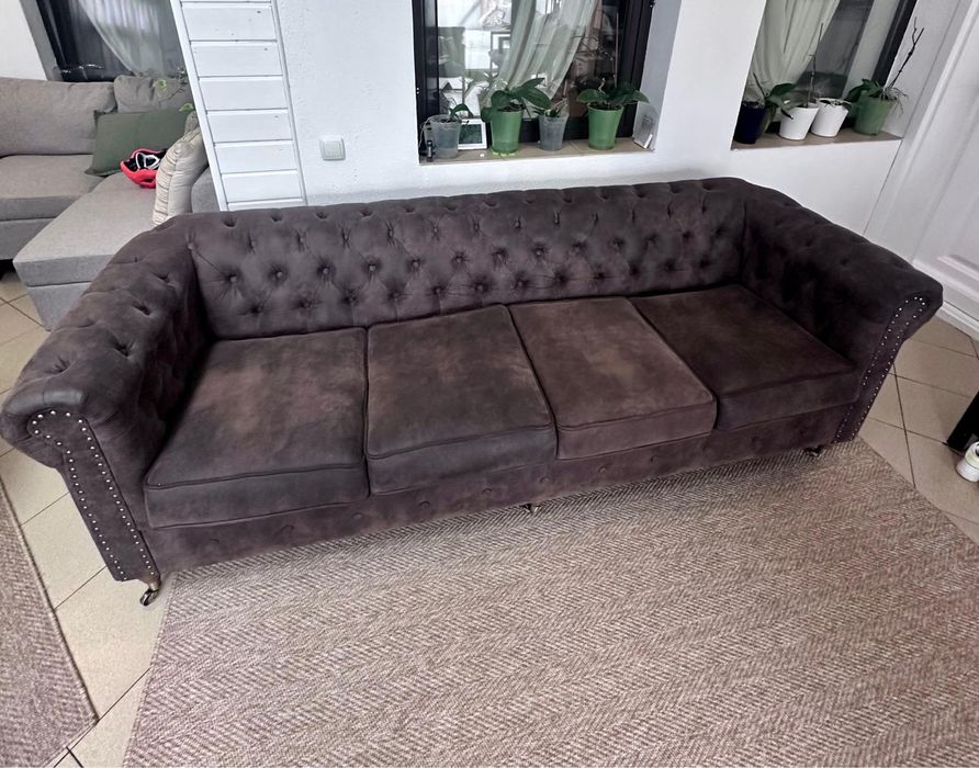 Canapea Chesterfield