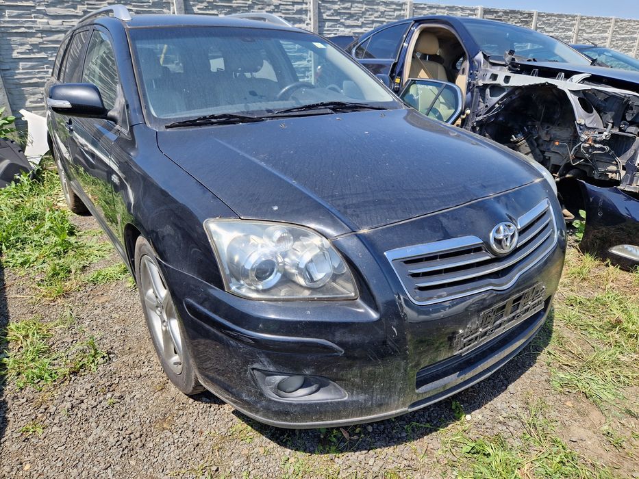 Dezmembrez Toyota Avensis T25 2003-2009 2.2 Dcat 177 cp