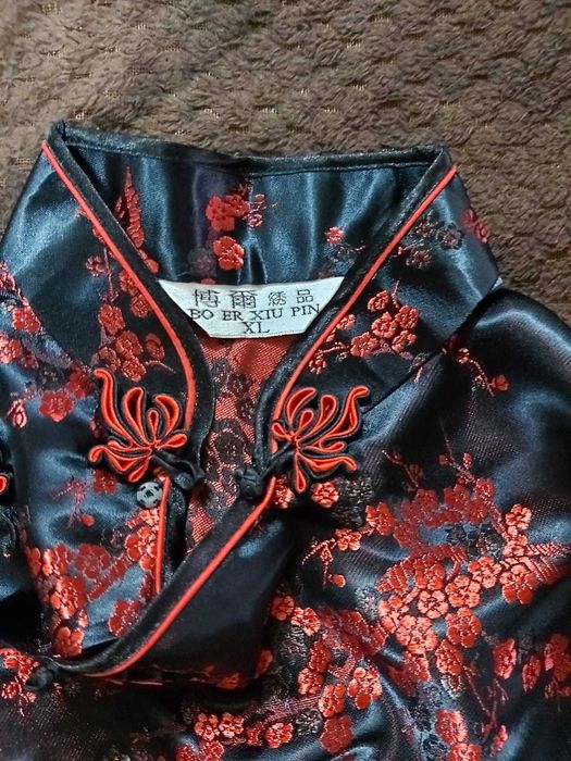 Vand rochie ocazii speciale