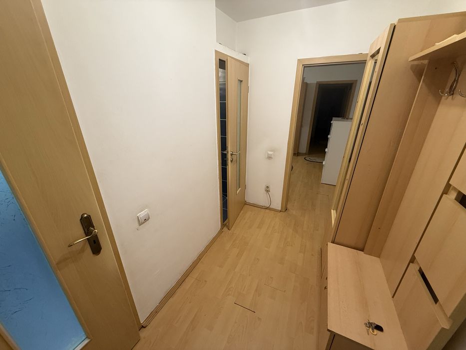 Inchiriez apartament cu 3 camere, proprietar, zona Cetatii - 450euro