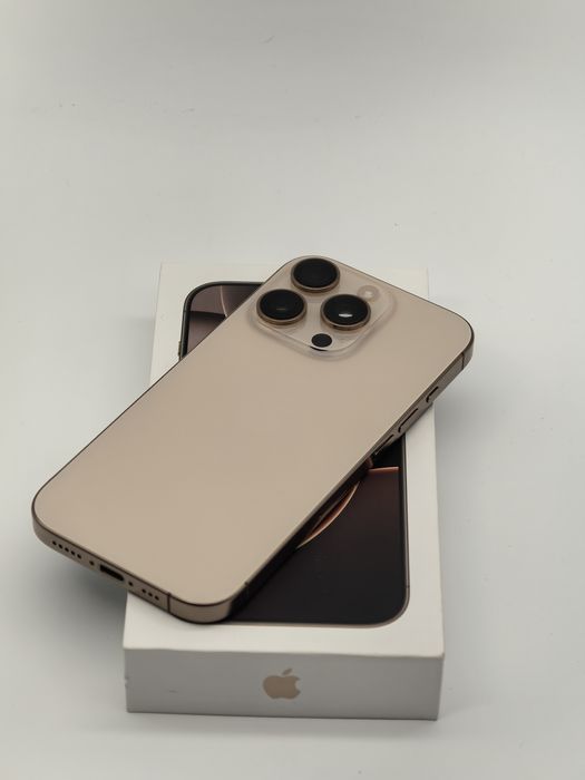 Като Нов! iPhone 16 Pro 128 Gb Desert Titanium