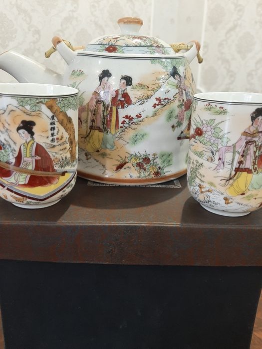 Продам новый чайный сервиз