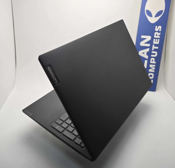 Lenovo V15-IWL  i7 8565U/16GB/256SSD/500GB HDD/MX110-2GB/FHD