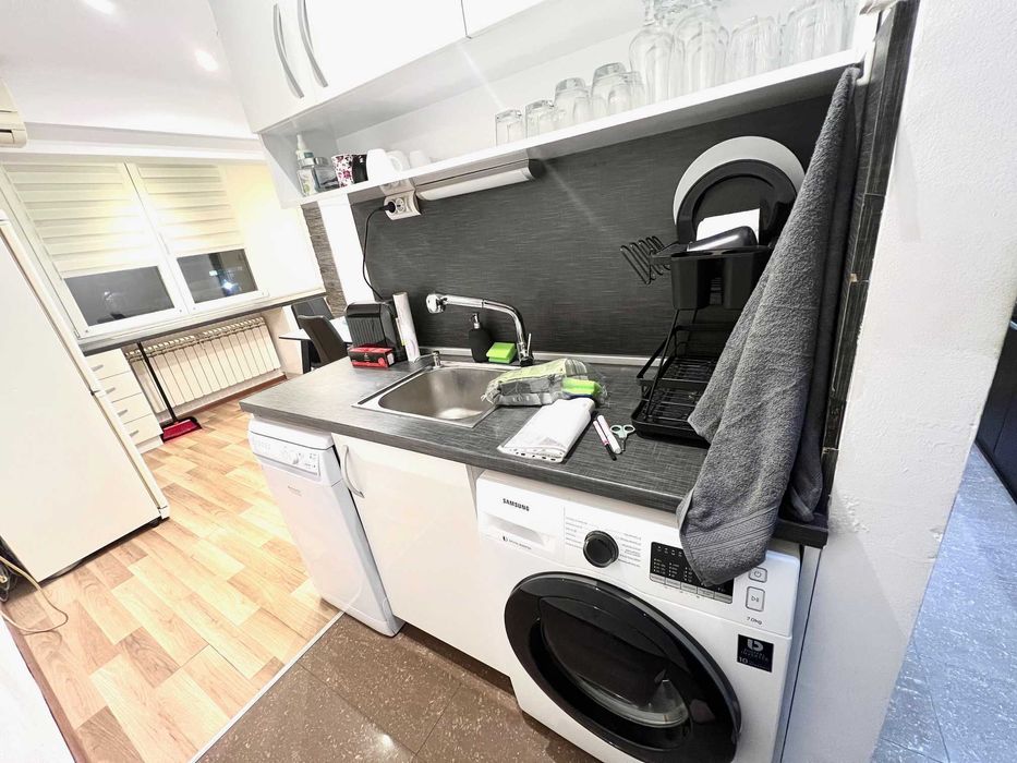 Дава се под наем Тристаен апартамент в Варна, Младост 1 - 70 кв.м за 500 € - Снимка #7