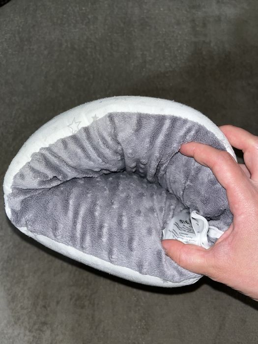 Изключително удобна възглавница за кърмене мек ръкав