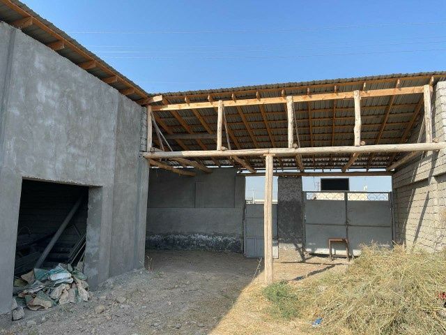 Yer uchastka.Ishlab chiqarishga mõljallangan