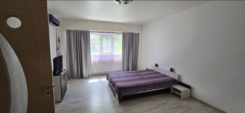 Vand apartament 1 camera Buzaului,SP Judetean