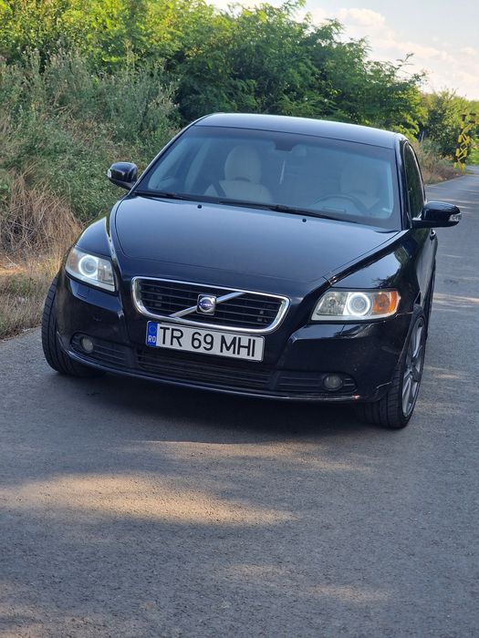 Vând volvo s40 din anul 2008