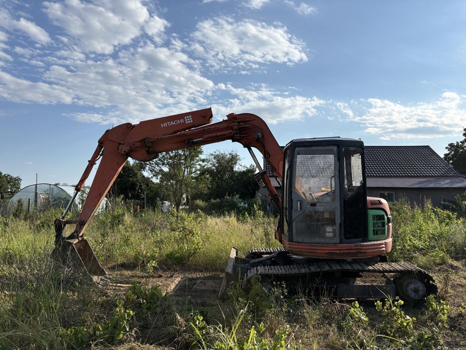 Miniexacator Hitachi EX75UR