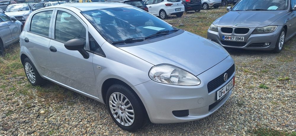 Fiat  Grande Punto   benzina    2014 !!!