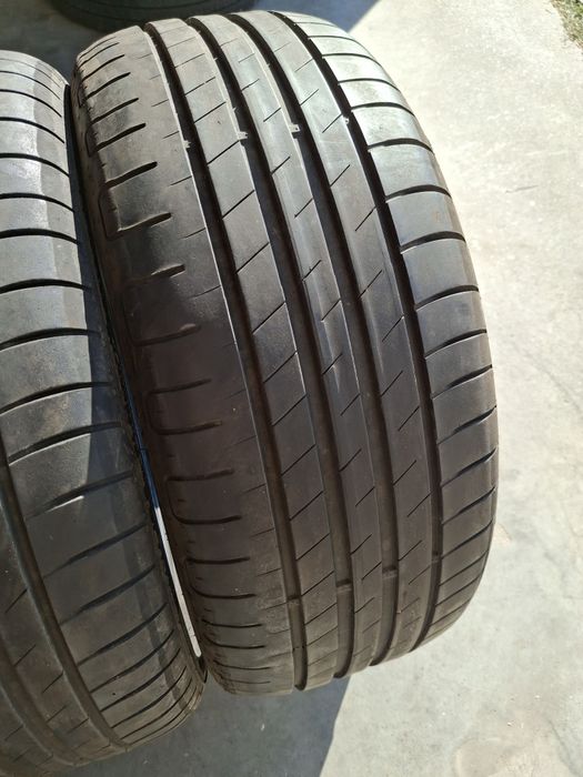 2 Anvelope de vară  205 50 r16  Goodyear
