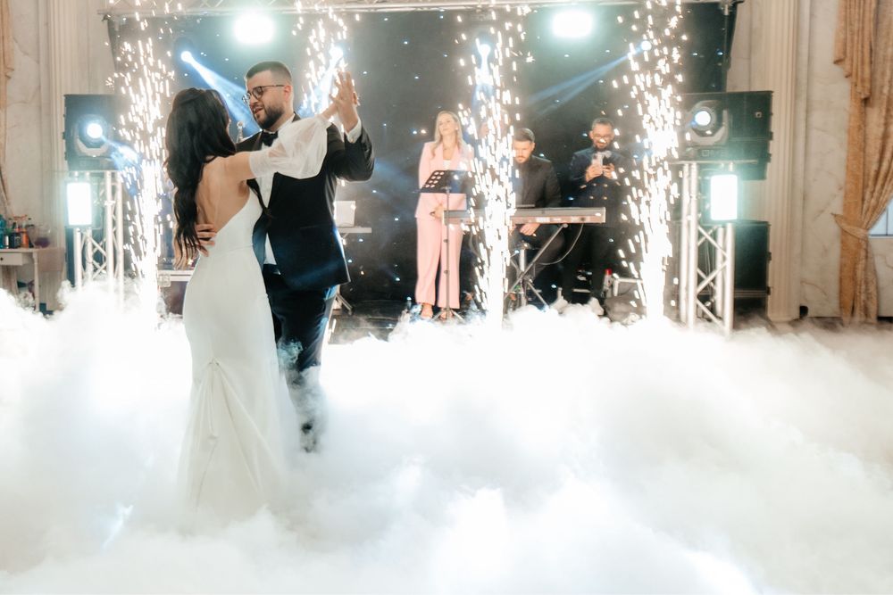 Fum Greu  | Artificii | Confetti | Selfie| Baloane cu Fum | Photobooth