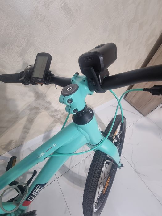 Bicicleta cube sl 240