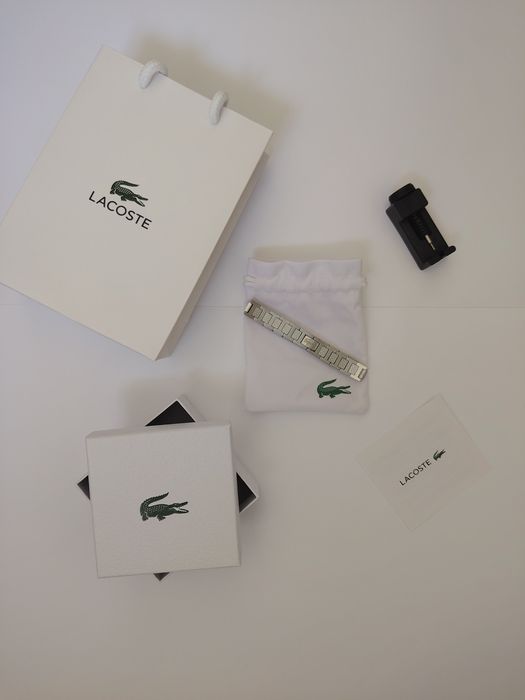 Brățară Lacoste noua cu toate accesoriile