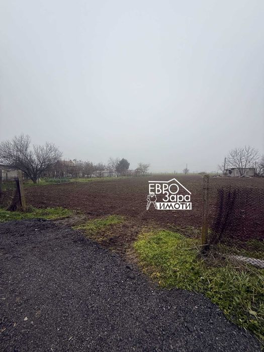 Продава се Парцел в с. Загоре, Област Стара Загора - 1660 кв.м за 15 €/кв.м - Снимка #1