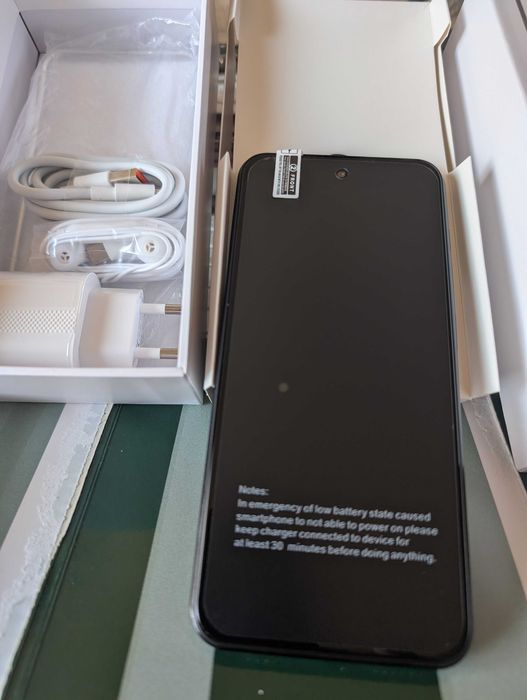 Лот от Моб. смарт телефони, отключен 5G