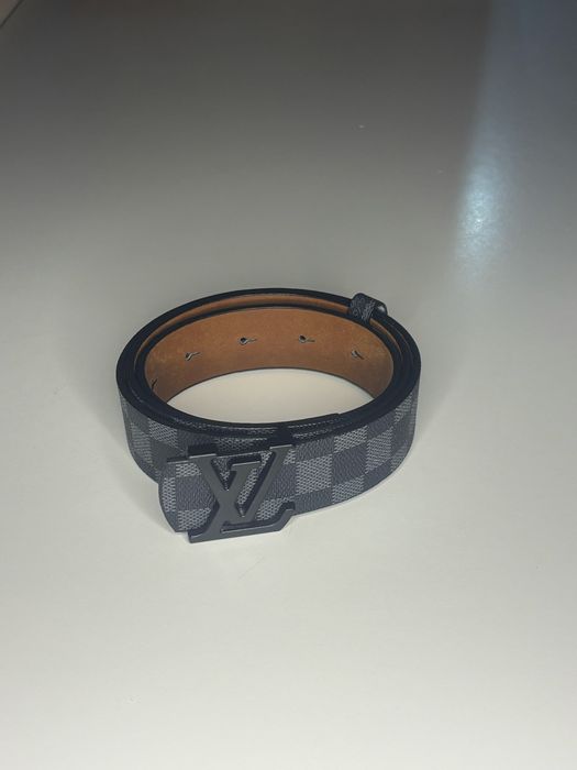 Колани на Louis Vuitton