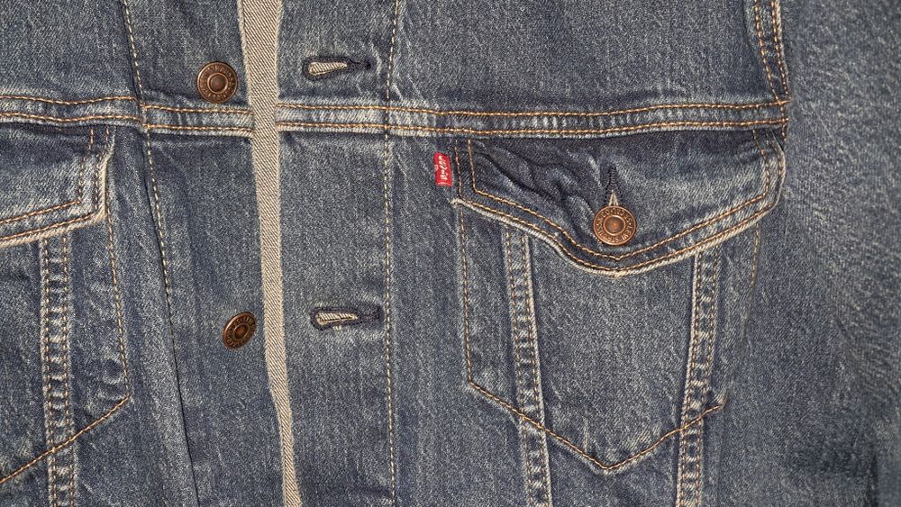 Джинсовая куртка Levi's