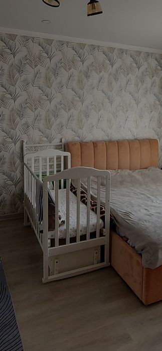 Продам манеж в подарок подушки