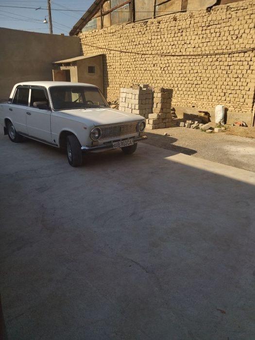 Сотилади Ваз 21011