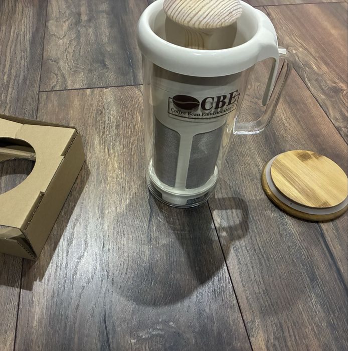 Vegan Milker  уред за правене на растително мляко