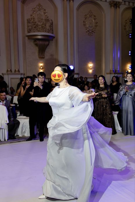 Вечернее платье. Одевалось 1раз