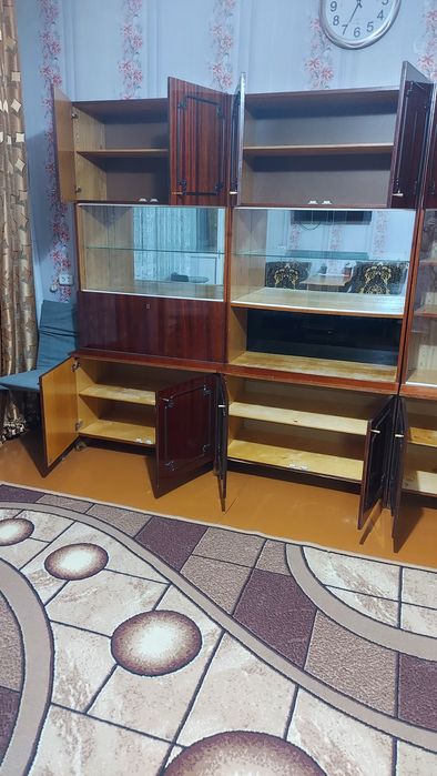 Отдам даром 4х секционную стенку