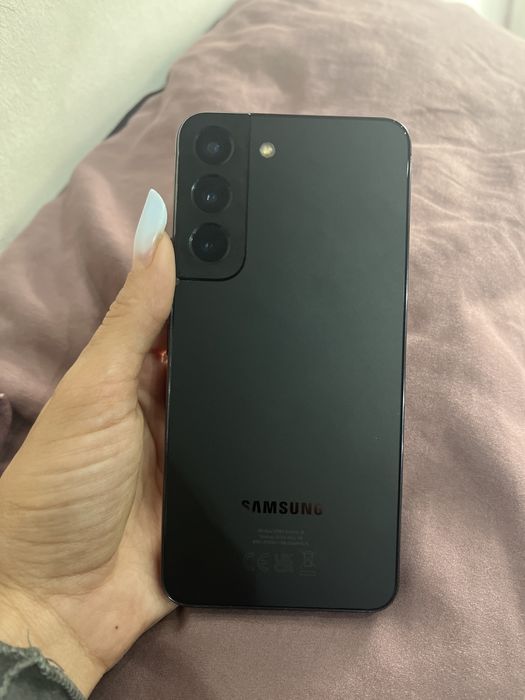 Samsung S22, 128 GB, 8 RAM