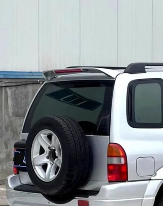 Suzuki grand vitara спойлер