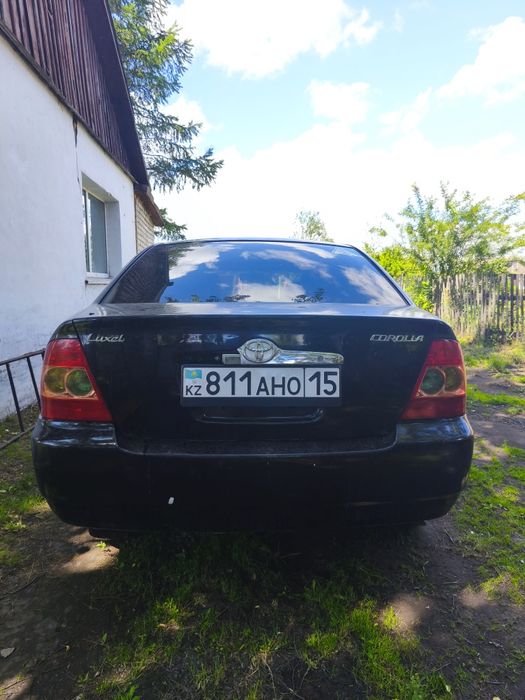 Продам седан тойота легковая