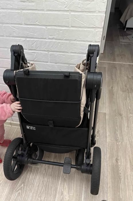 Детская коляска