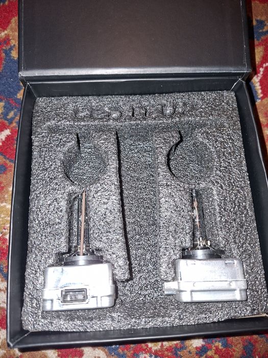 Vand becuri auto Xenon D1S 35W stare impecabila OSRAM