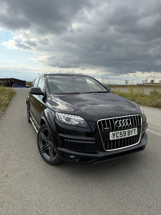 AUDI Q7 S-Line Quattro