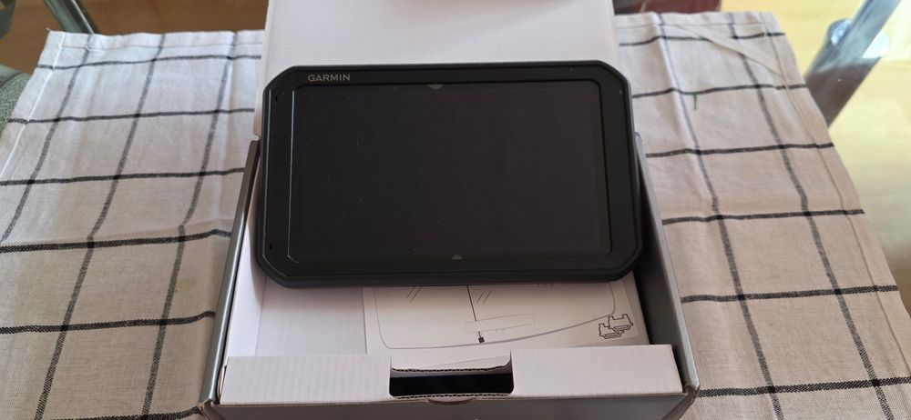 Навигация за камион Garmin DezlCam 785 7 инча карти за цяла Европа/Тур