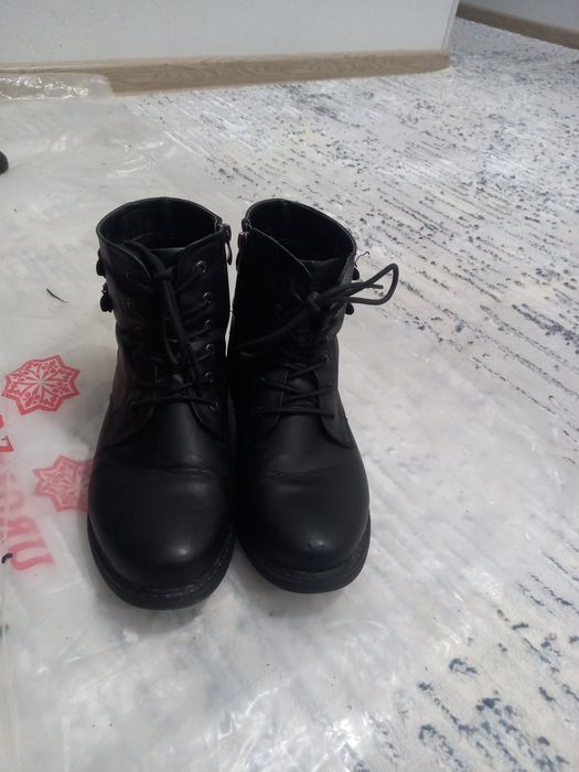 Женский сапог сатылады размери 39-40