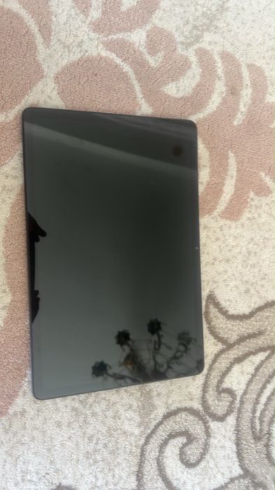 Продам планшет леново Tab 11
