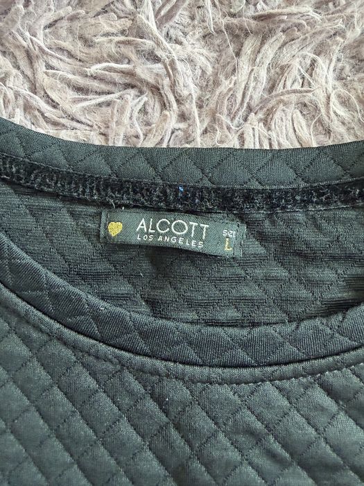 Суичър ALCOTT.