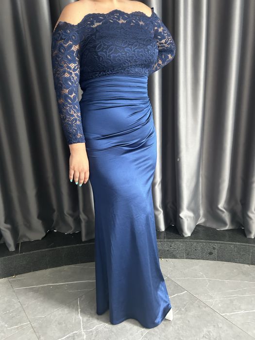 Синя официална рокля