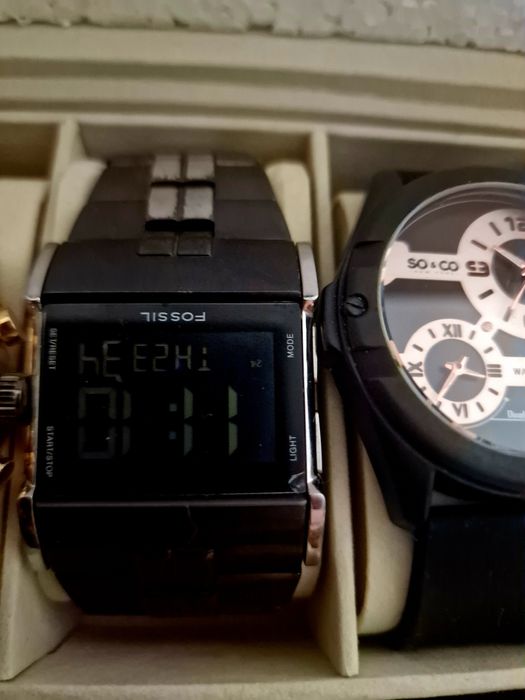 Часовници различни модели