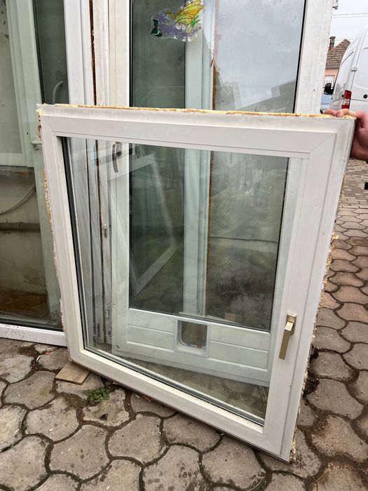 Geamuri si usi lemn stratificat si Aluminium termopan Import Austria